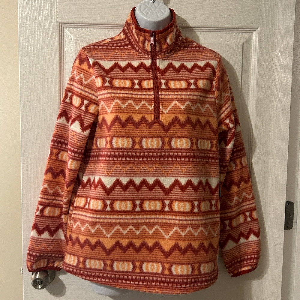 NWT Mountain and Isle Fleece Pullover